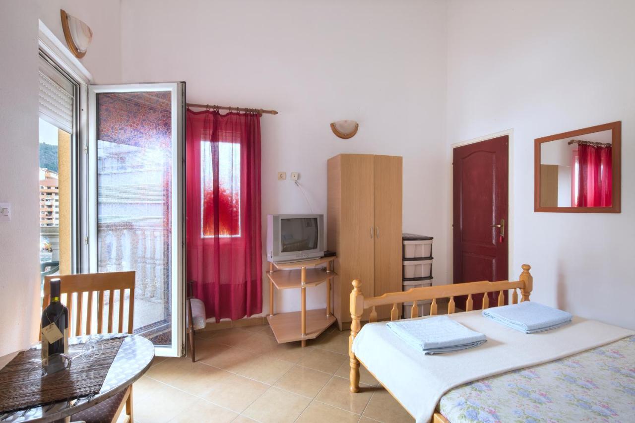 Apartments Antic Budva Exterior photo