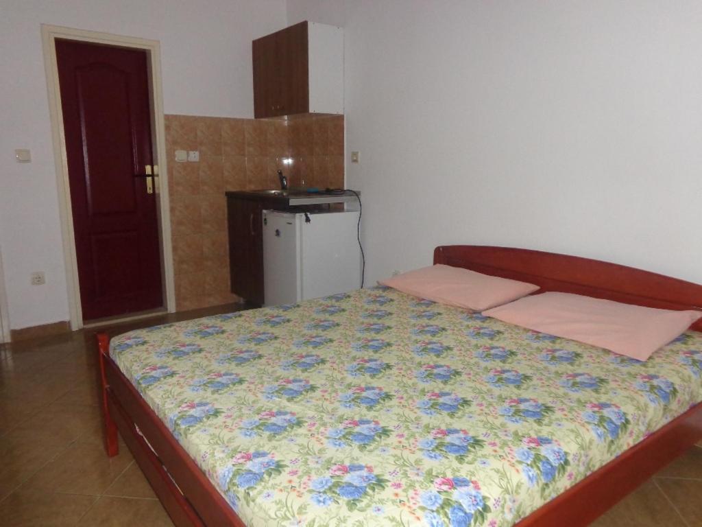 Apartments Antic Budva Exterior photo